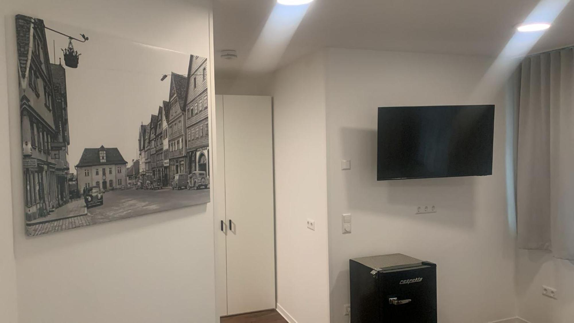Hotel Am Schlossplatz Хехинген Екстериор снимка